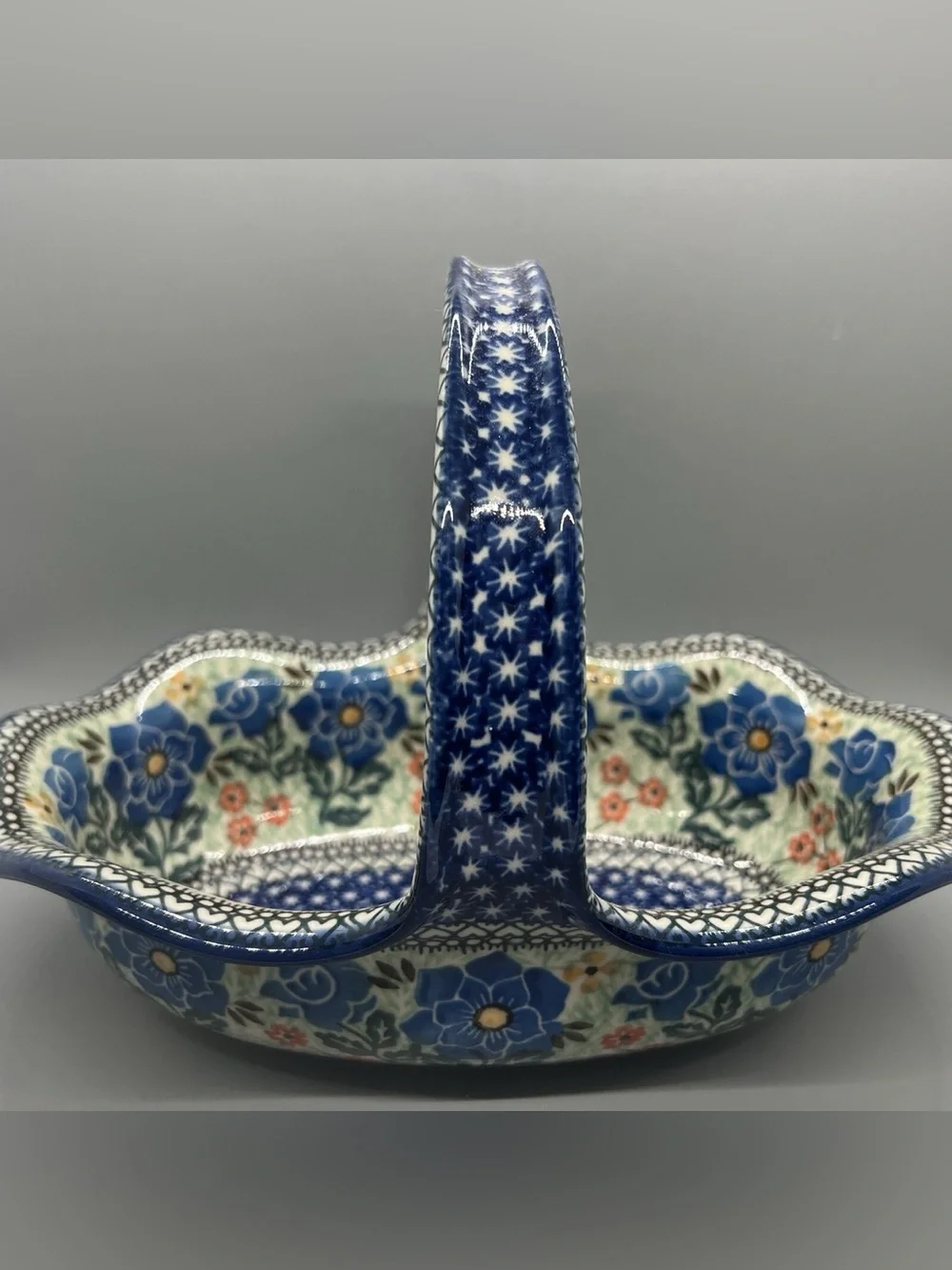 Basket with Handle 11